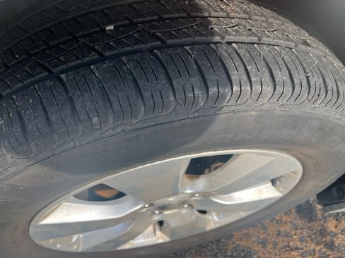 Used 2010 Subaru Outback 2.5i Premium image 4