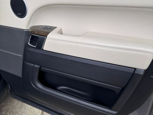 Used 2016 Land Rover Range Rover Sport Supercharged image 15