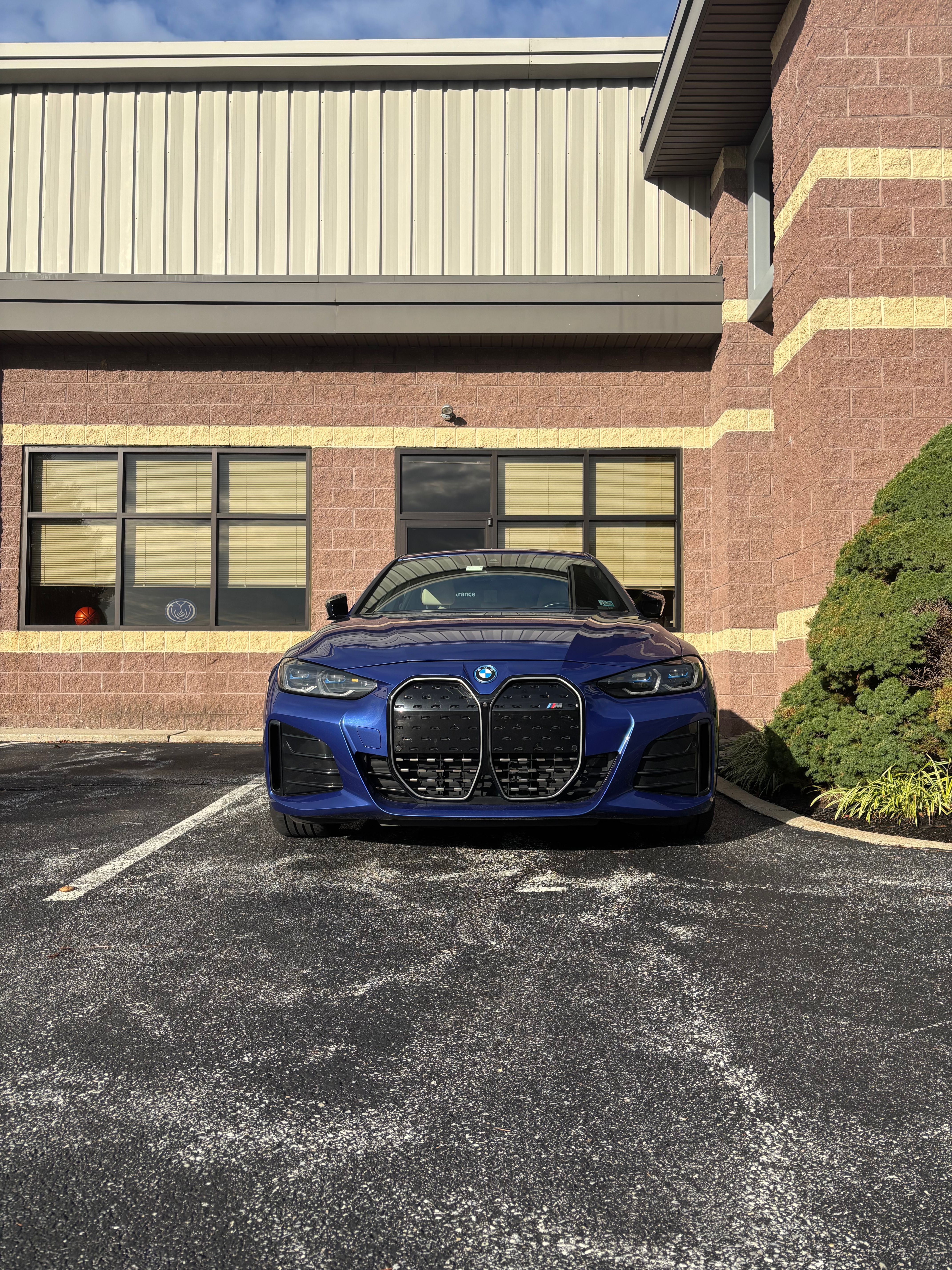 Used 2023 BMW i4 M50 w/ Premium Package AWD/4WD image 8