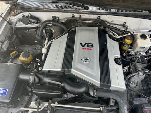 Used 2007 Toyota Land Cruiser image 27