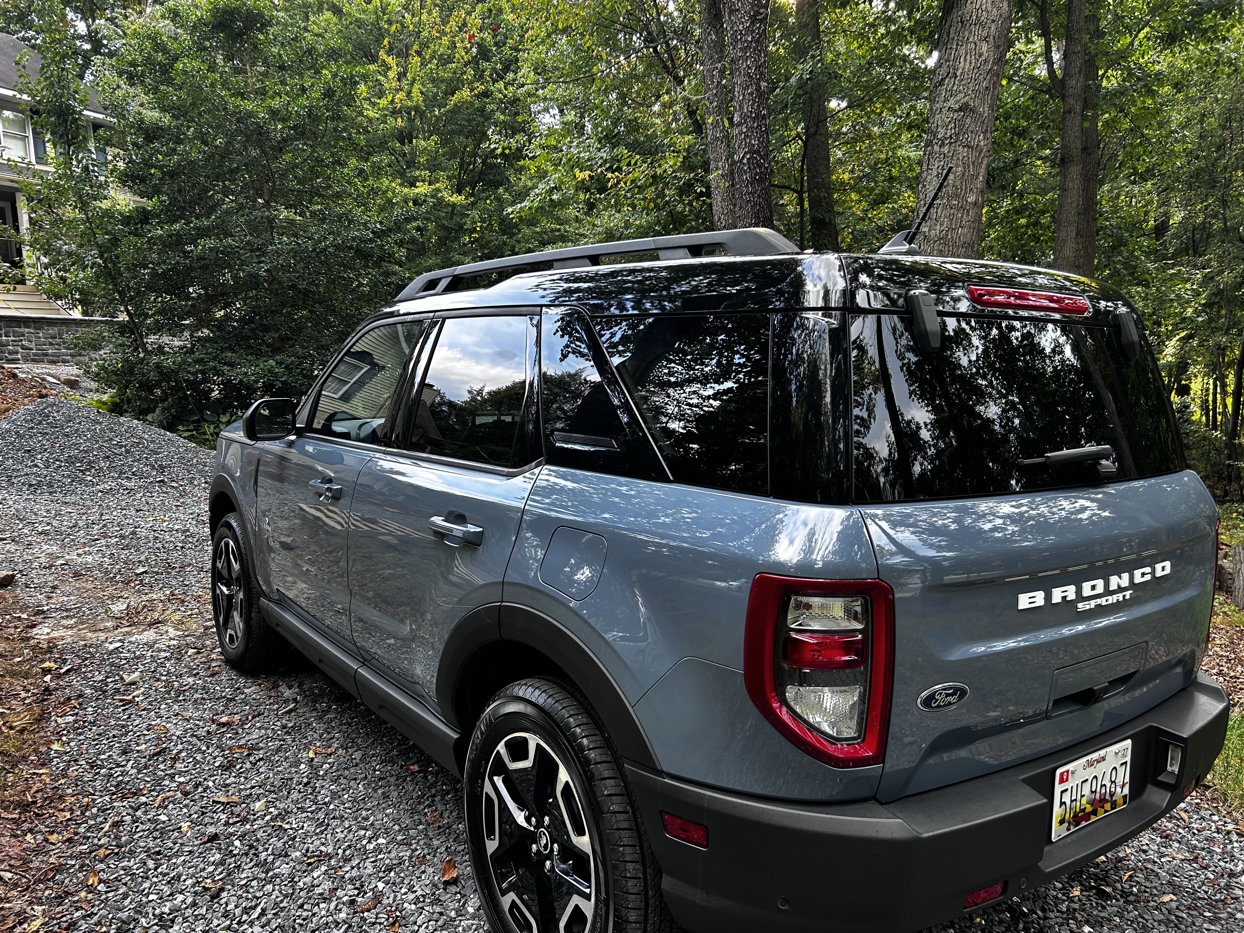 Used 2024 Ford Bronco Sport Outer Banks w/ Tech Package AWD/4WD image 8