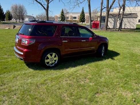 Used 2015 GMC Acadia Denali image 4