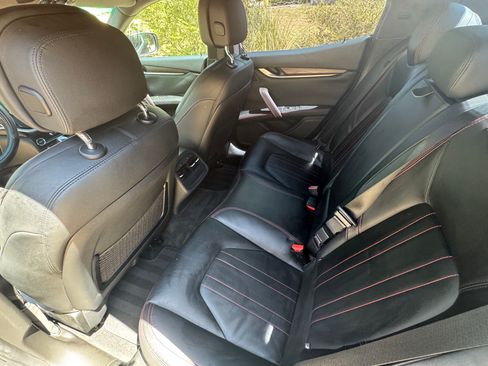 Used 2016 Maserati Ghibli S RWD image 13