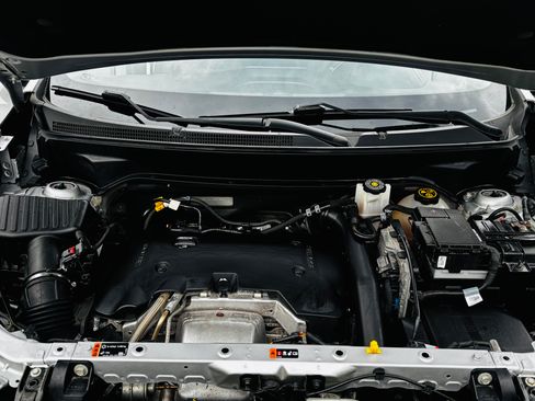 Used 2019 Chevrolet Equinox LT image 11