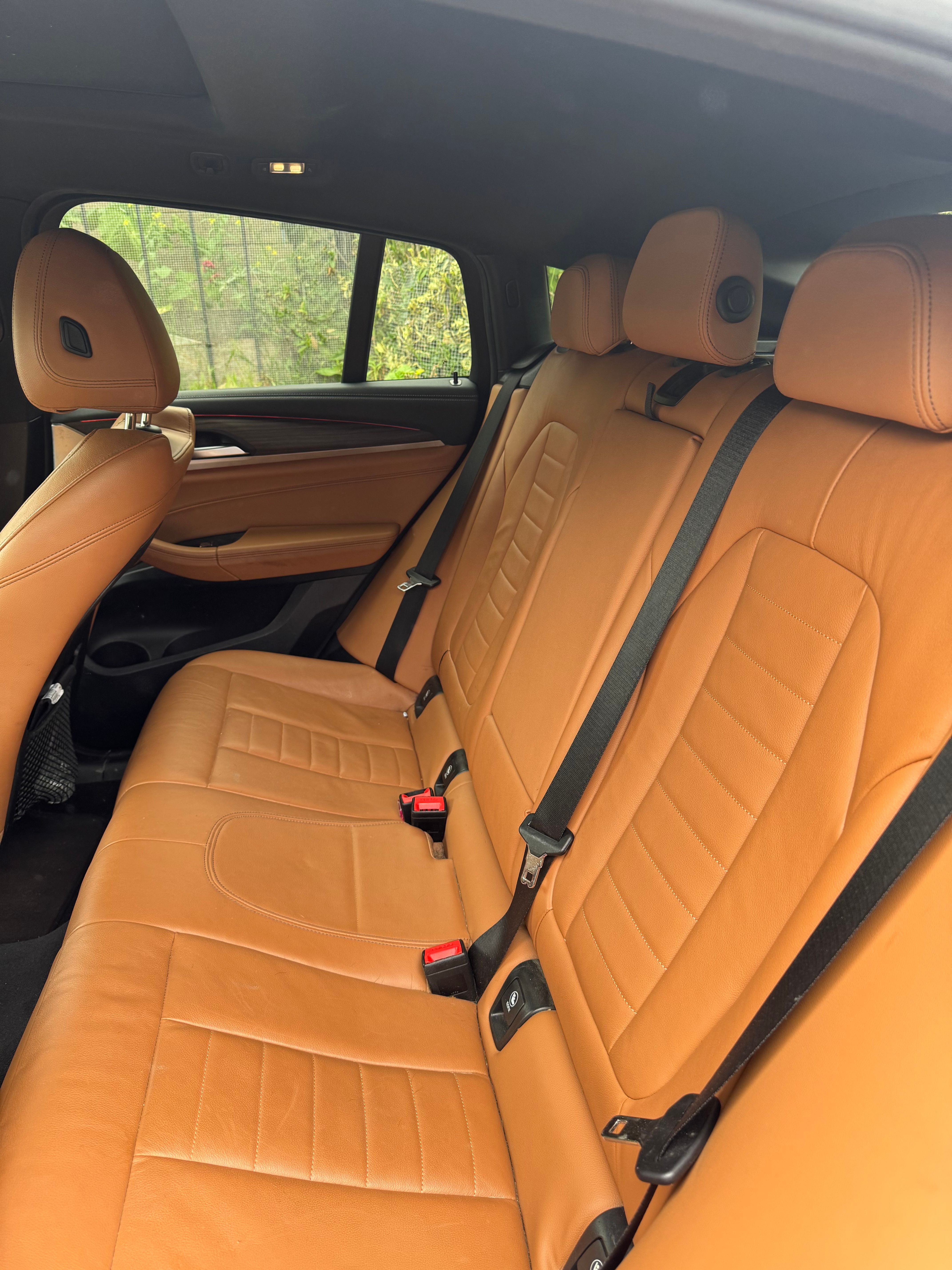 Used 2020 BMW X4 xDrive30i w/ M Sport Package 2 AWD/4WD image 4