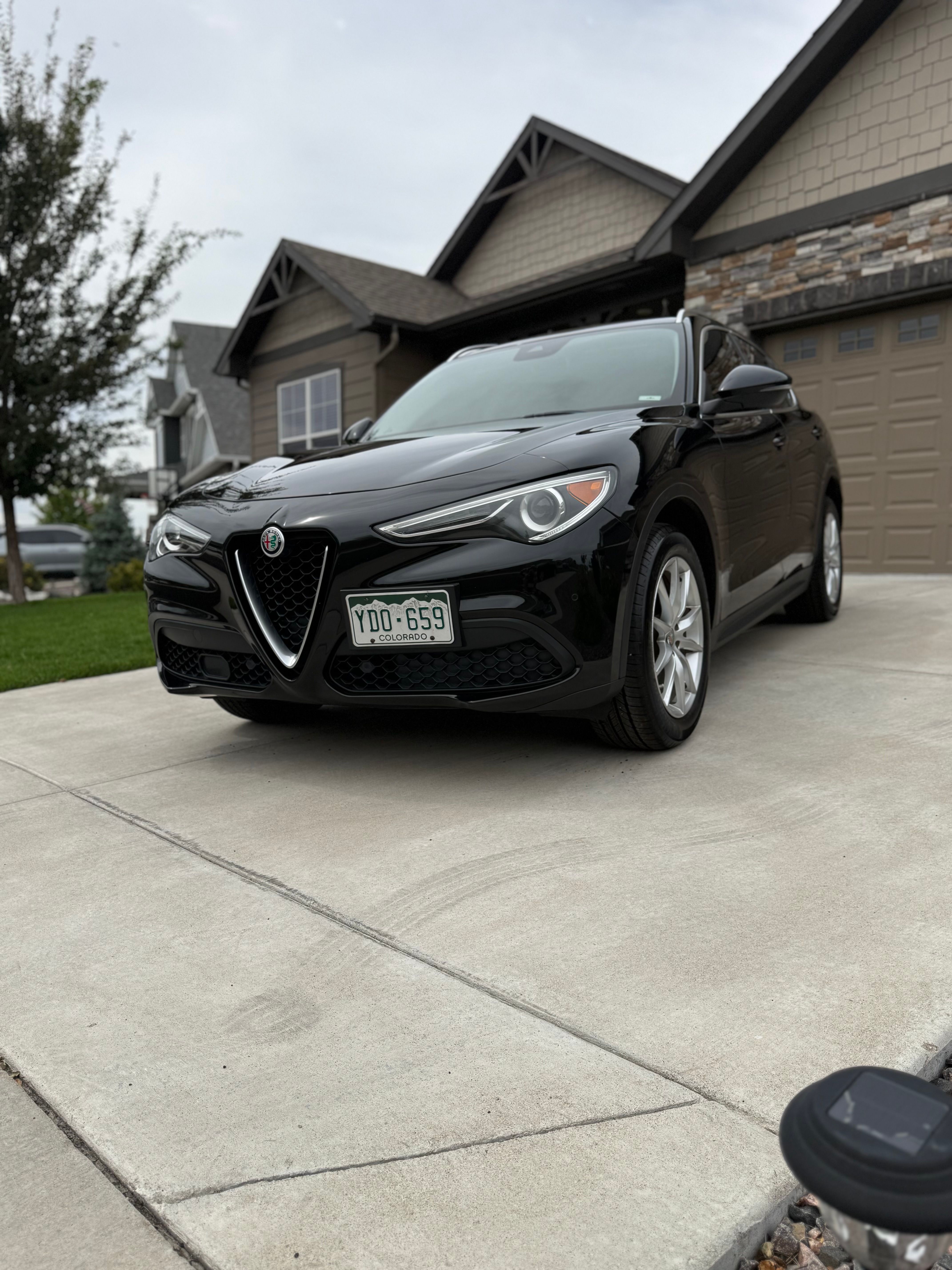 Used 2018 Alfa Romeo Stelvio Ti AWD/4WD image 15