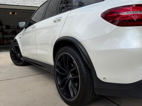 Used 2018 Mercedes-Benz GLC 63 AMG 4MATIC image 21