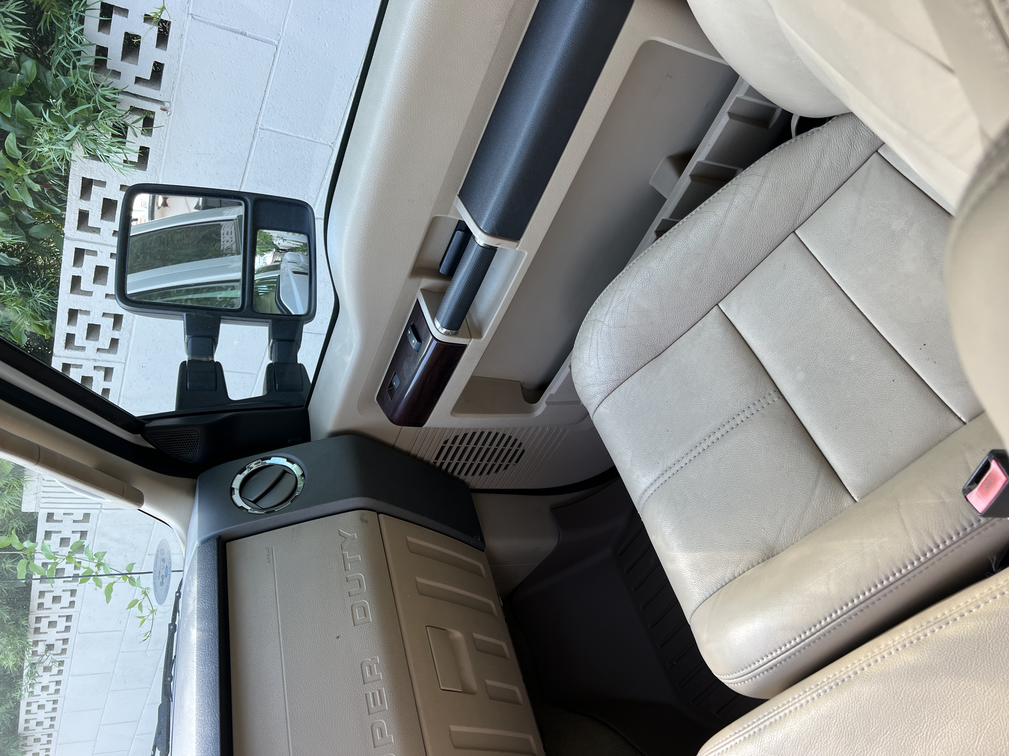 Used 2008 Ford F350 Lariat AWD/4WD image 13