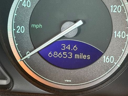 Used 2003 Mercedes-Benz SL 500 image 6