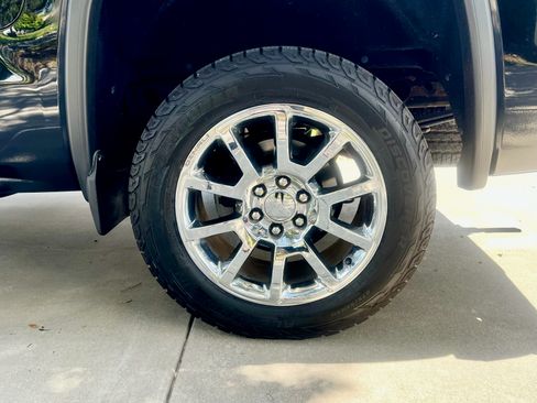 Used 2014 GMC Sierra 1500 Denali w/ Driver Alert Package image 10