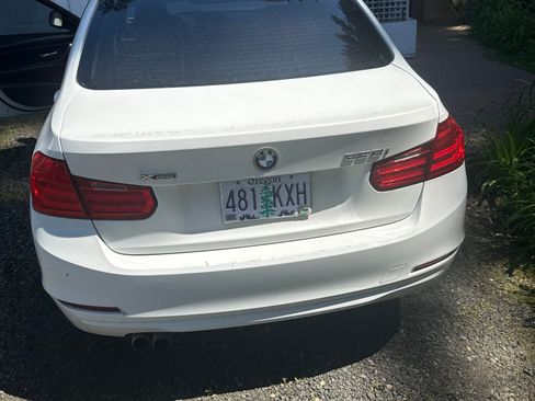 Used 2014 BMW 328i xDrive Sedan AWD/4WD image 4