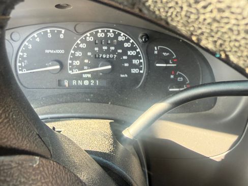 Used 2002 Ford Ranger 2WD SuperCab image 8