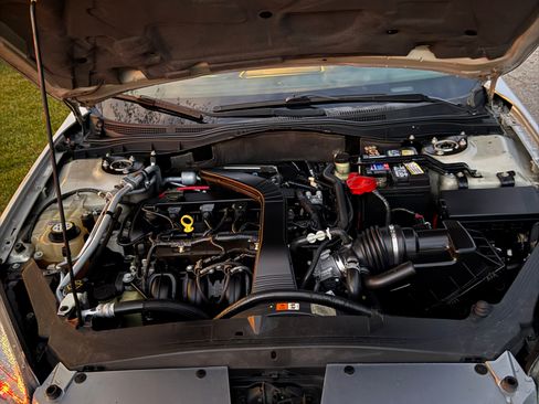 Used 2009 Mercury Milan Premier image 12