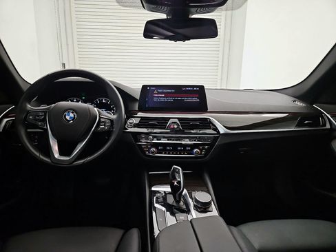 Used 2019 BMW 540i xDrive w/ Convenience Package AWD/4WD image 8