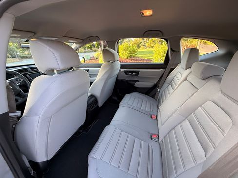 Used 2017 Honda CR-V LX image 15