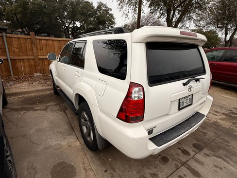 Used 2008 Toyota 4Runner Limited image 2