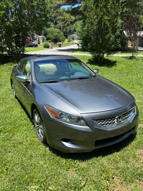 Used 2009 Honda Accord EX image 2