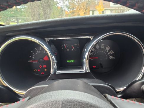 Used 2007 Ford Mustang GT Premium image 21