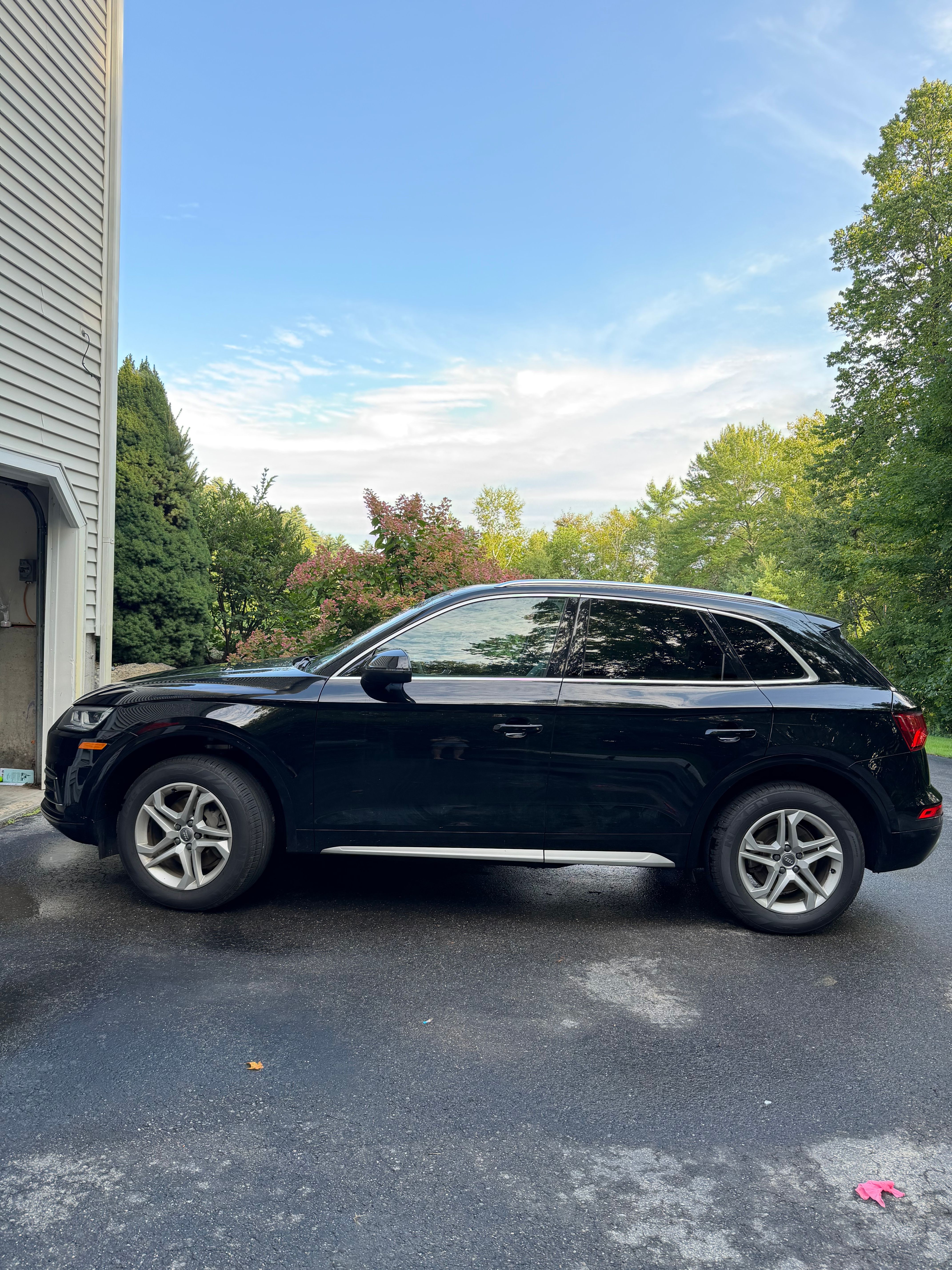 Used 2018 Audi Q5 2.0T Premium Plus w/ Premium Plus Package AWD/4WD image 4