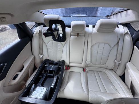 Used 2016 Chrysler 200 C image 15