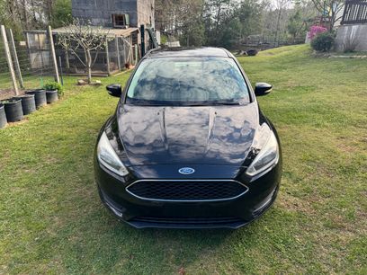 Used 2017 Ford Focus SE