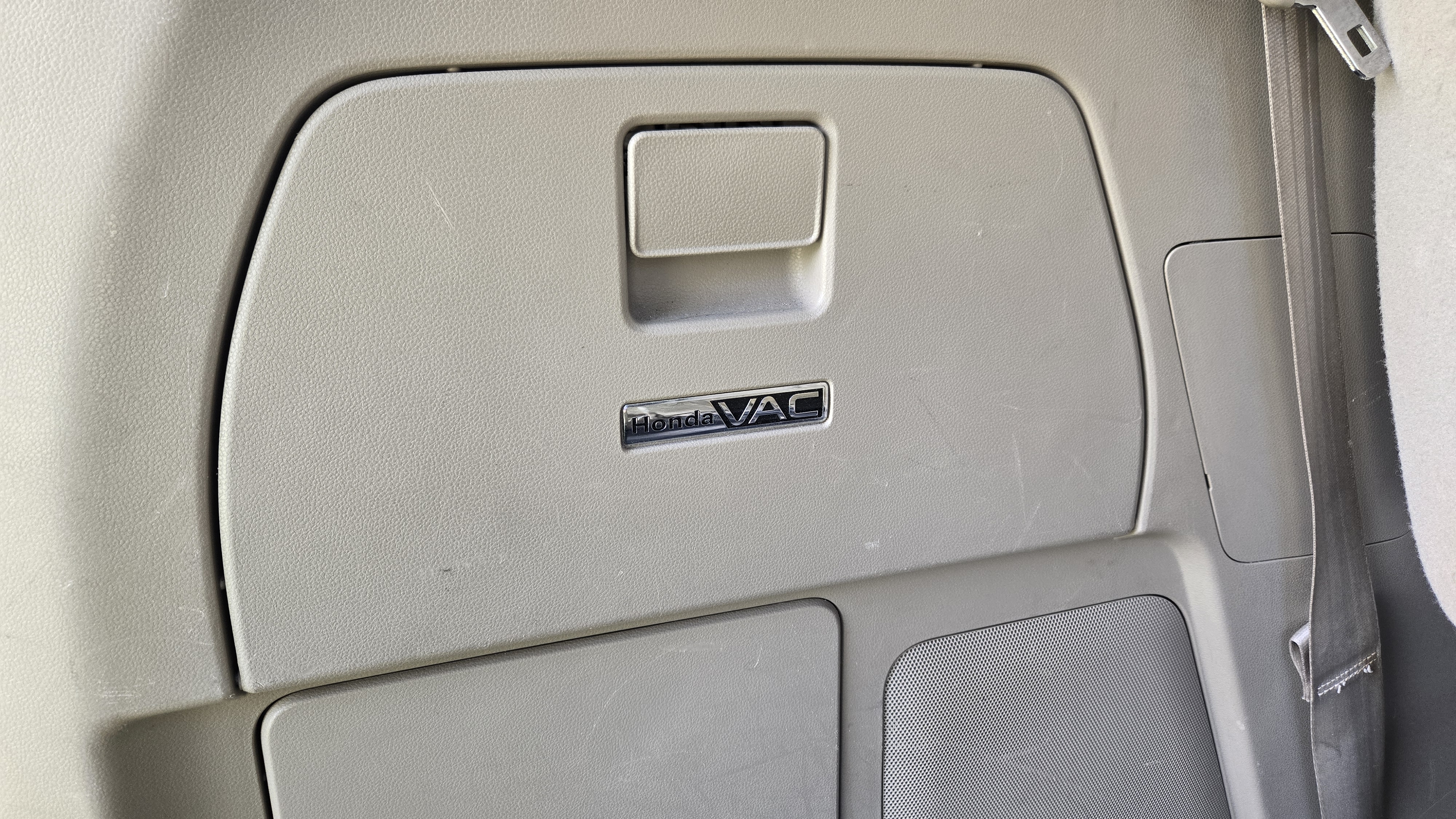 Used 2014 Honda Odyssey Touring Elite image 14