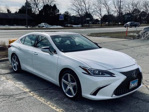 Used 2019 Lexus ES 350 w/ Accessory Package 2 image 10