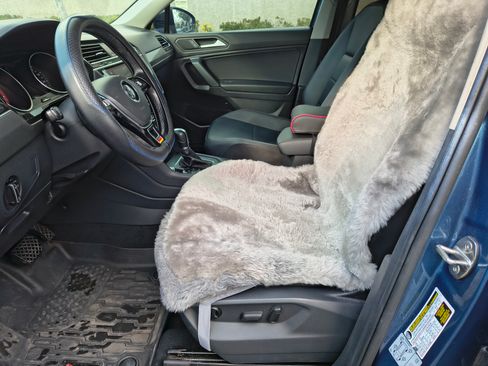 Used 2019 Volkswagen Tiguan SE image 25