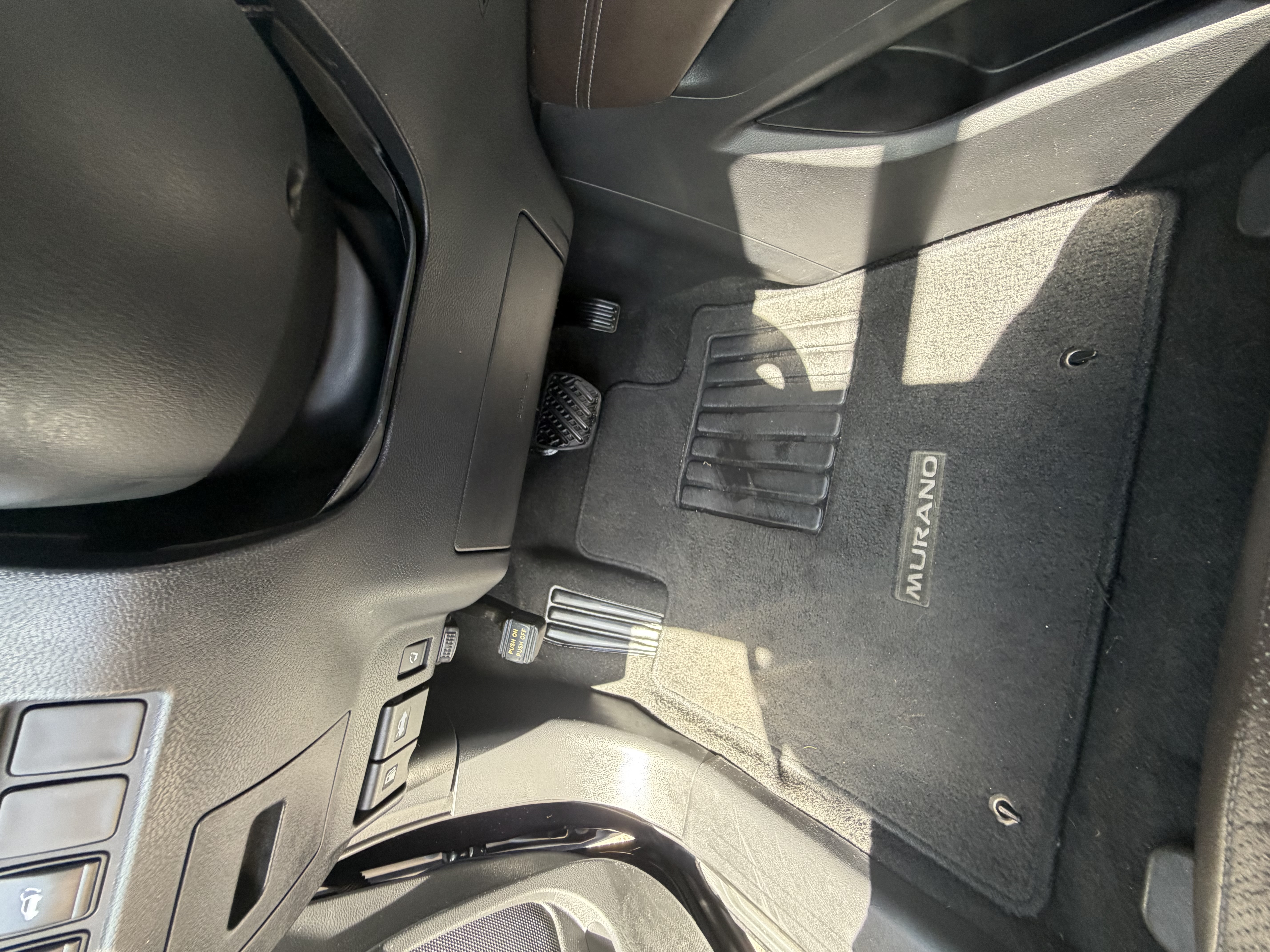 Used 2016 Nissan Murano Platinum w/ Platinum Technology Package FWD image 25