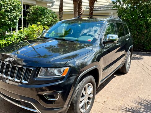 Used 2016 Jeep Grand Cherokee Limited AWD/4WD image 17