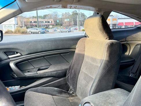 Used 2009 Honda Accord LX-S image 9