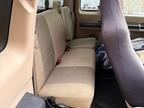 Used 2009 Ford F250 FX4 AWD/4WD image 12