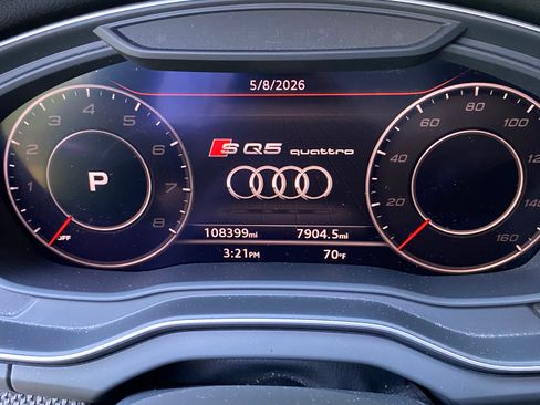 Used 2018 Audi SQ5 Prestige w/ Prestige Package AWD/4WD image 9
