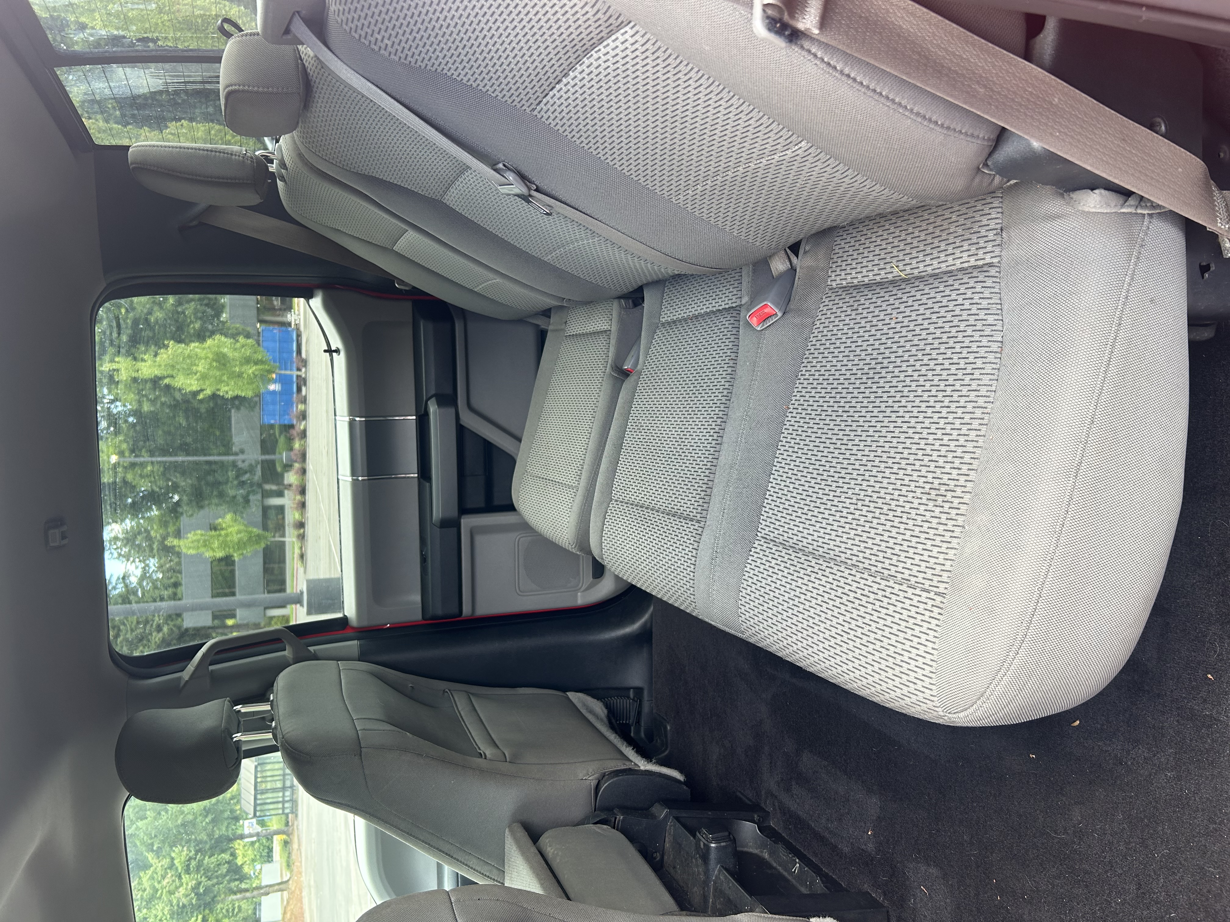 Used 2015 Ford F150 XLT w/ Equipment Group 302A Luxury AWD/4WD image 11