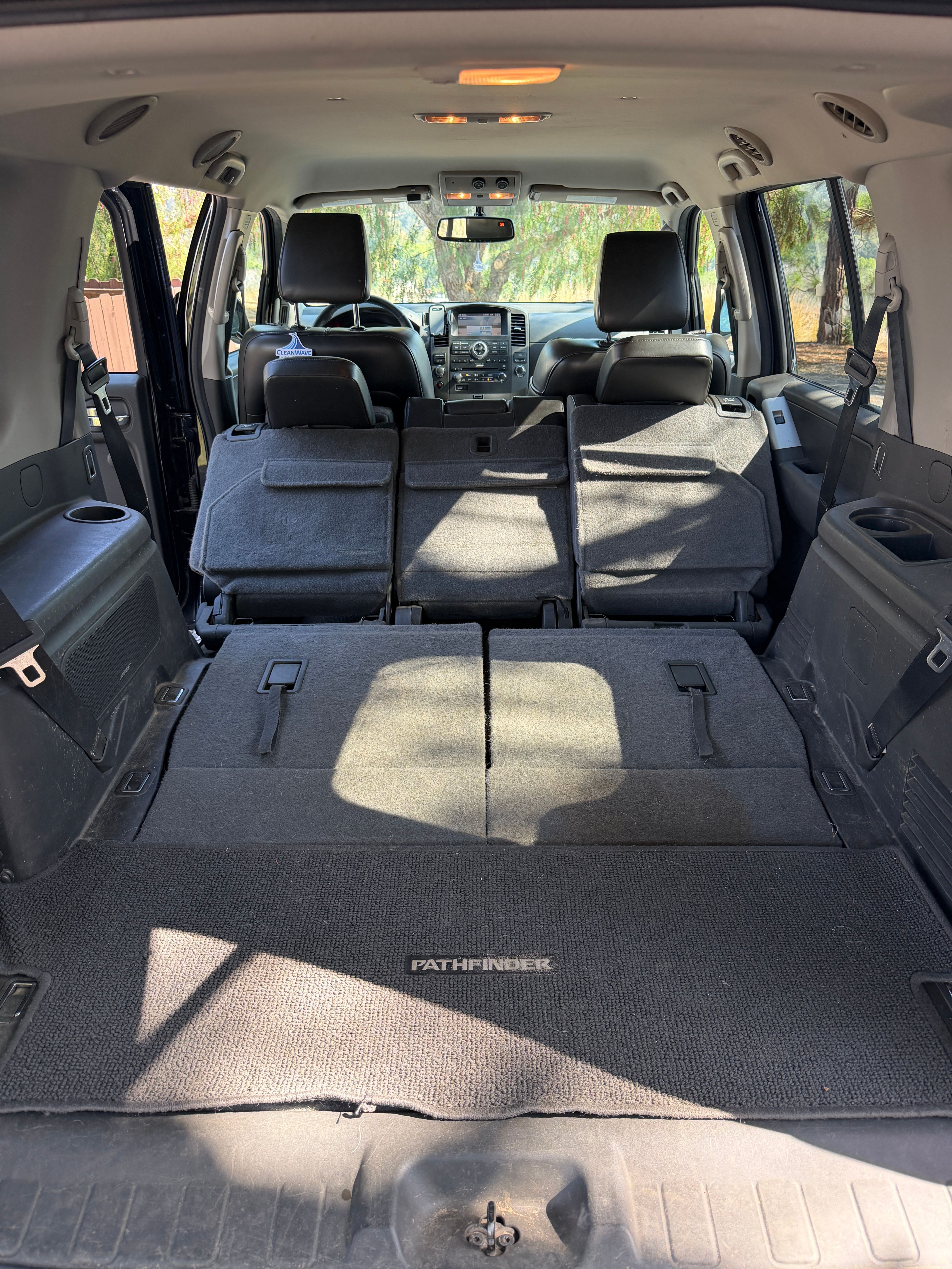 Used 2012 Nissan Pathfinder Silver RWD image 29