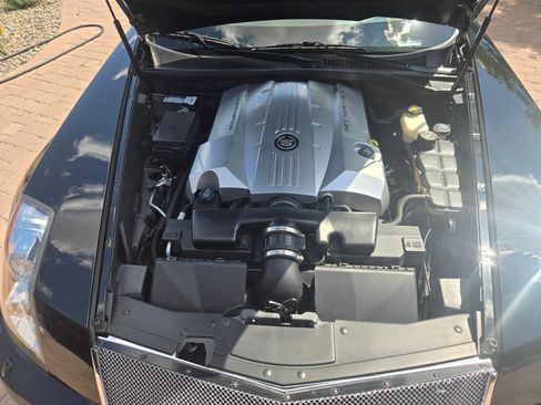 Used 2004 Cadillac XLR RWD image 5