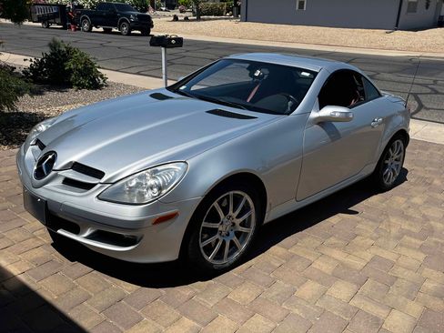 Used 2005 Mercedes-Benz SLK 350 image 1