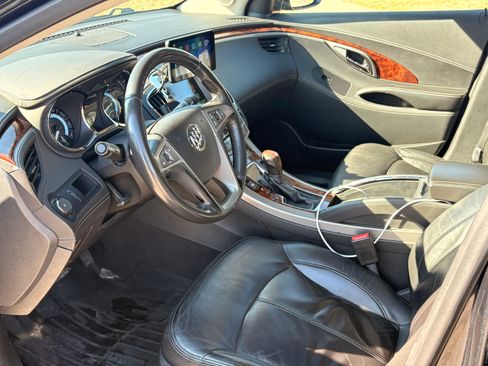 Used 2012 Buick LaCrosse Leather image 11