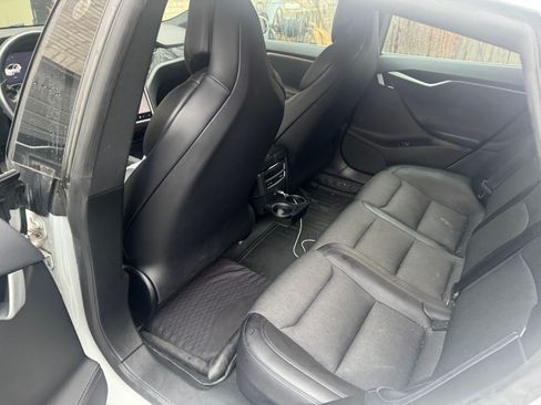 Used 2018 Tesla Model S 75D image 11