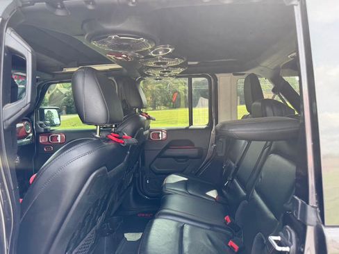 Used 2020 Jeep Wrangler Unlimited Rubicon AWD/4WD image 15