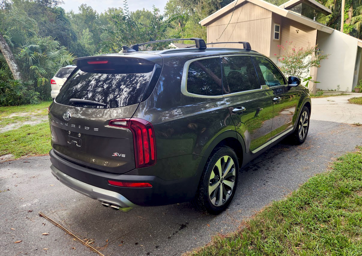 Used 2021 Kia Telluride S FWD image 8