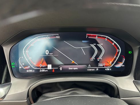 Used 2019 BMW 330i Sedan w/ M Sport Package image 16