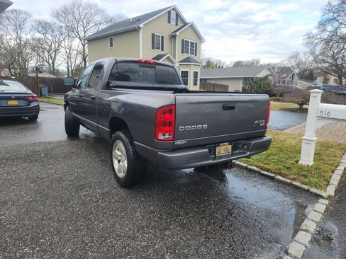 Used 2004 Dodge Ram 1500 Truck SLT w/ Sport Appearance Group image 13