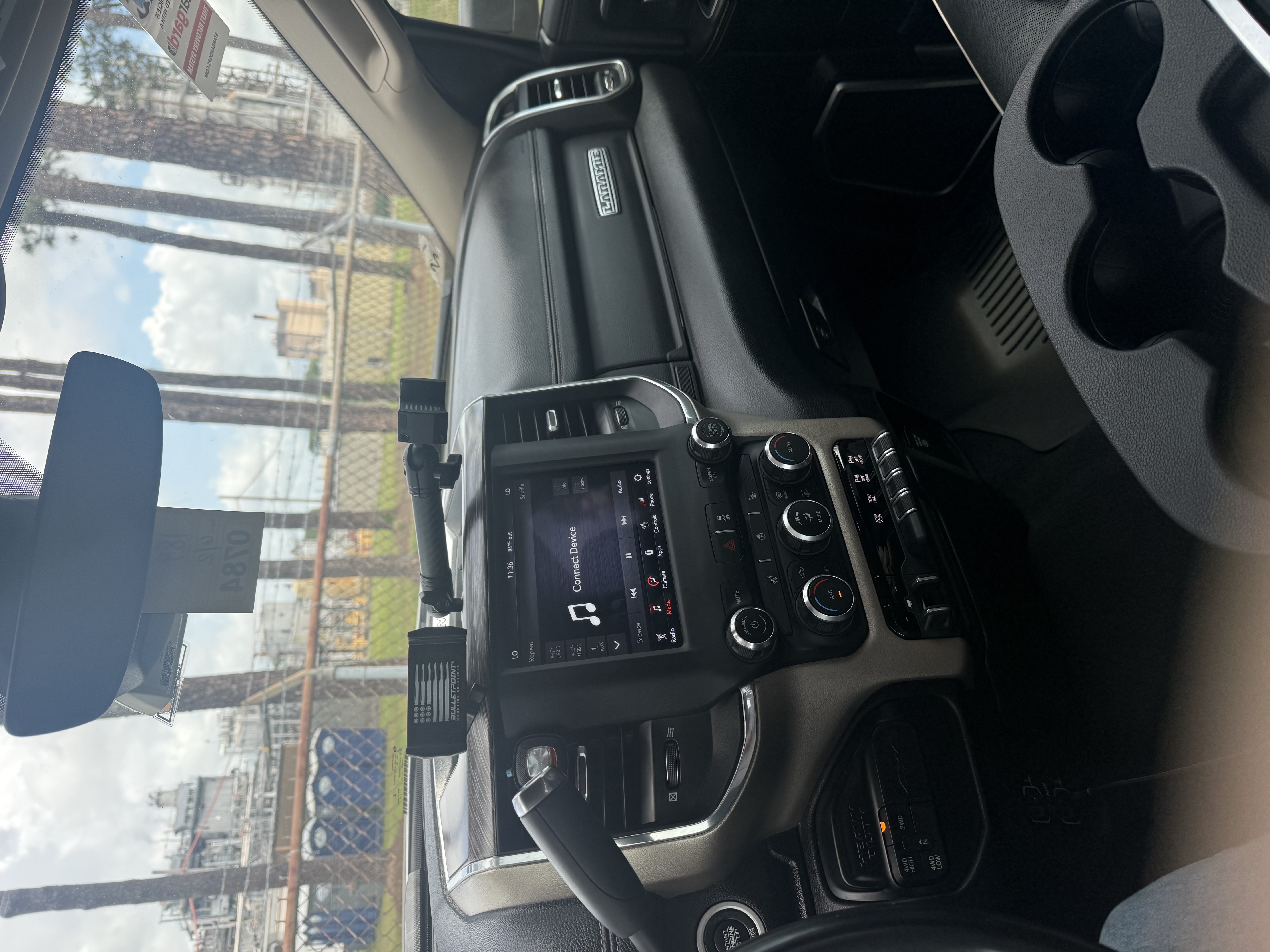 Used 2021 RAM 2500 Laramie AWD/4WD image 9
