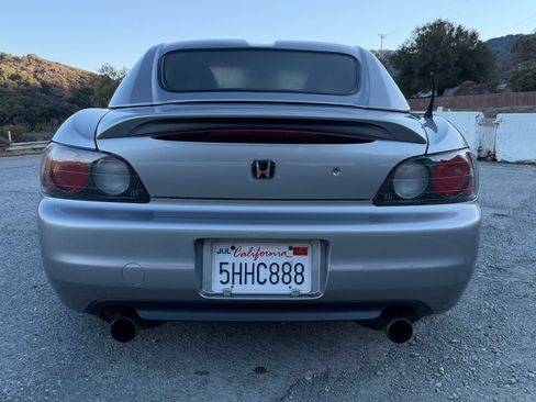 Used 2000 Honda S2000 image 8