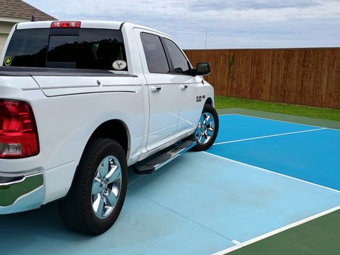 Used 2014 RAM 1500 Lone Star RWD image 5