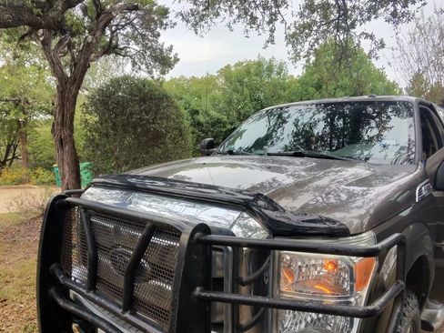 Used 2016 Ford F250 XLT w/ XLT Value Package image 8