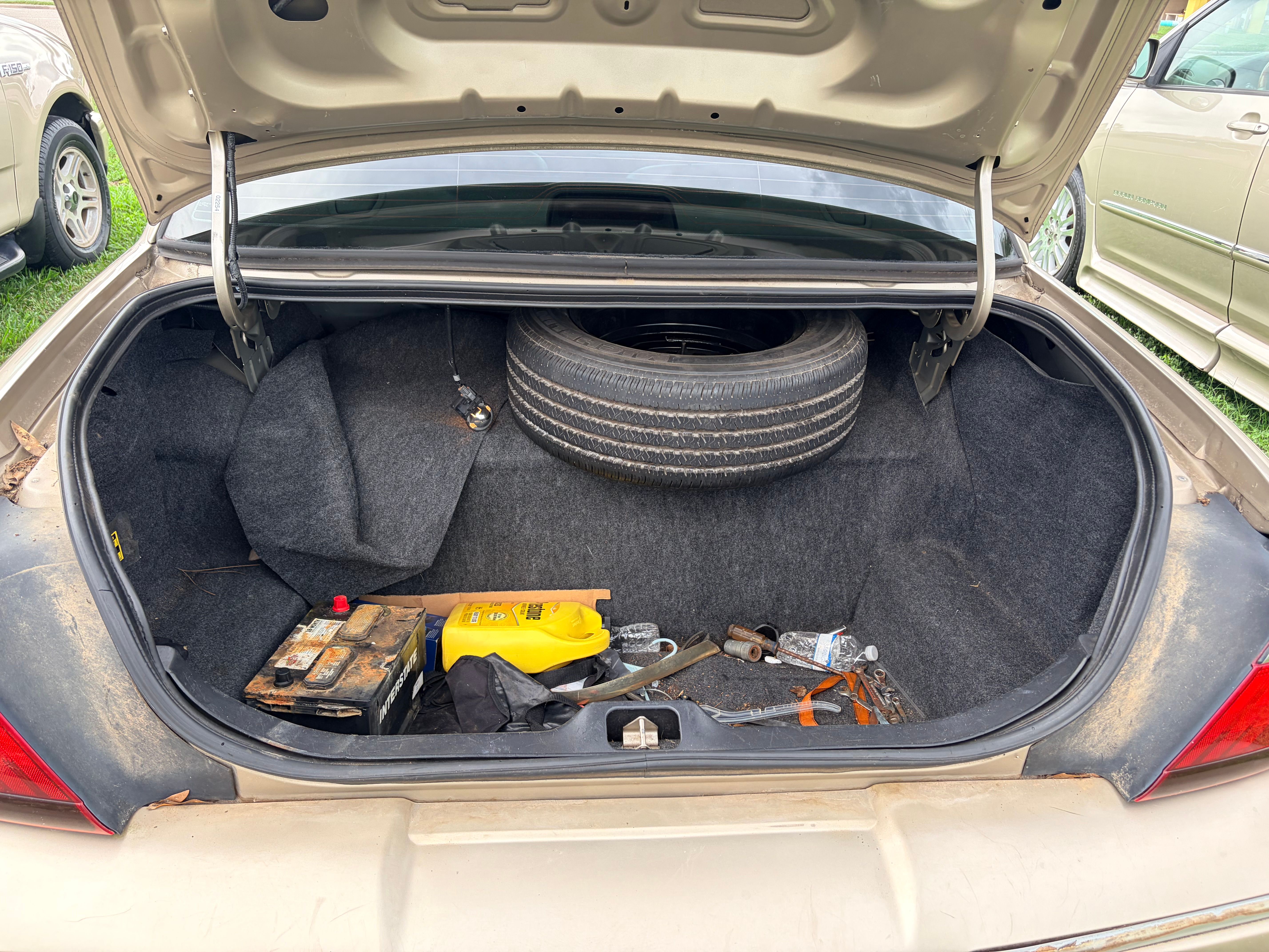 Used 2000 Mercury Grand Marquis LS RWD image 5