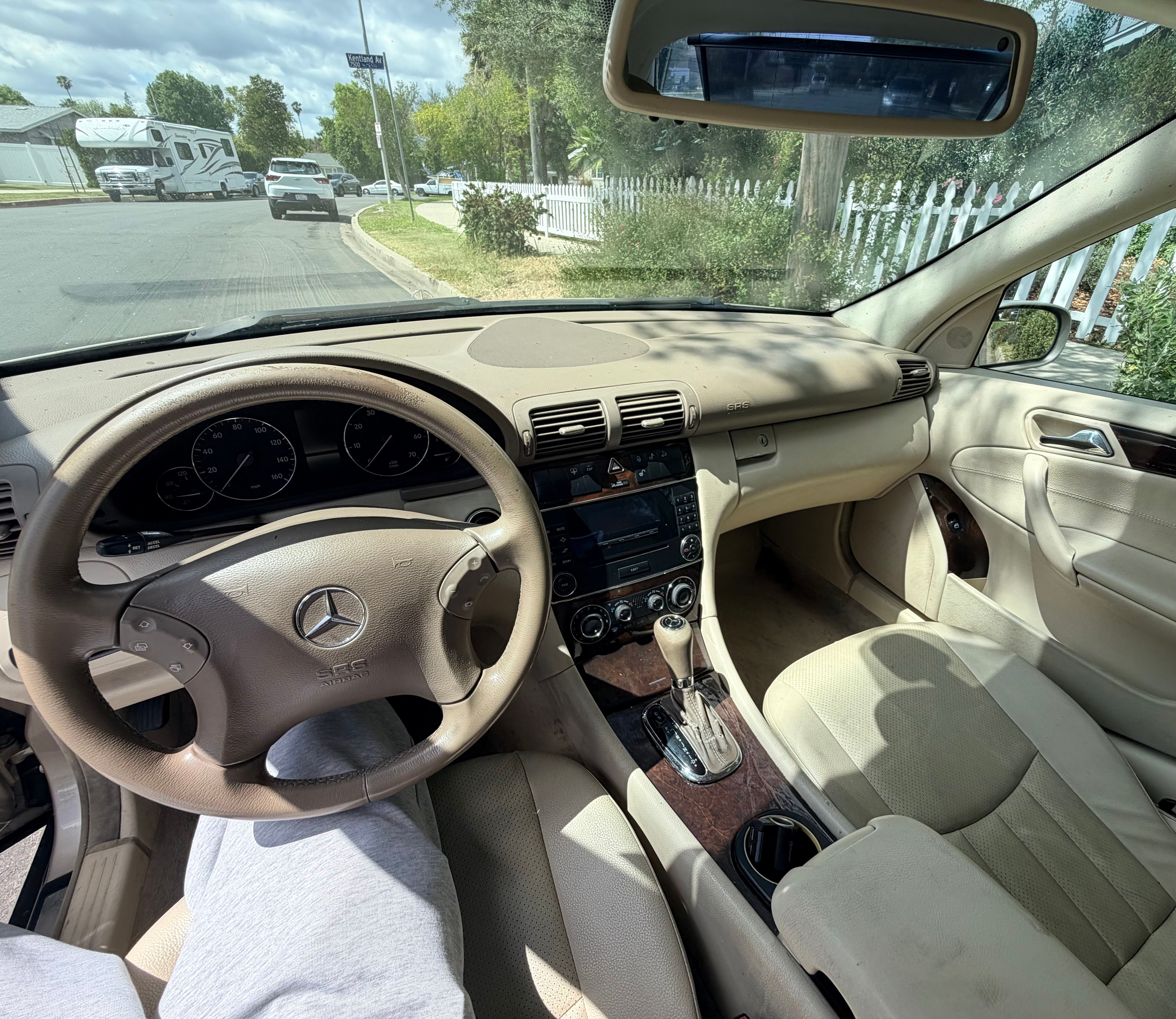Used 2005 Mercedes-Benz C 240 Sedan image 9