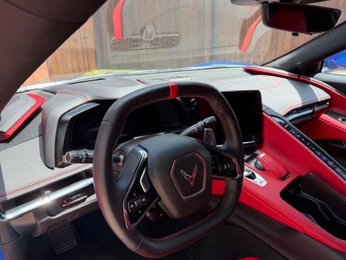 Used 2023 Chevrolet Corvette Stingray Preferred Cpe w/ Stealth Interior Trim Package image 12